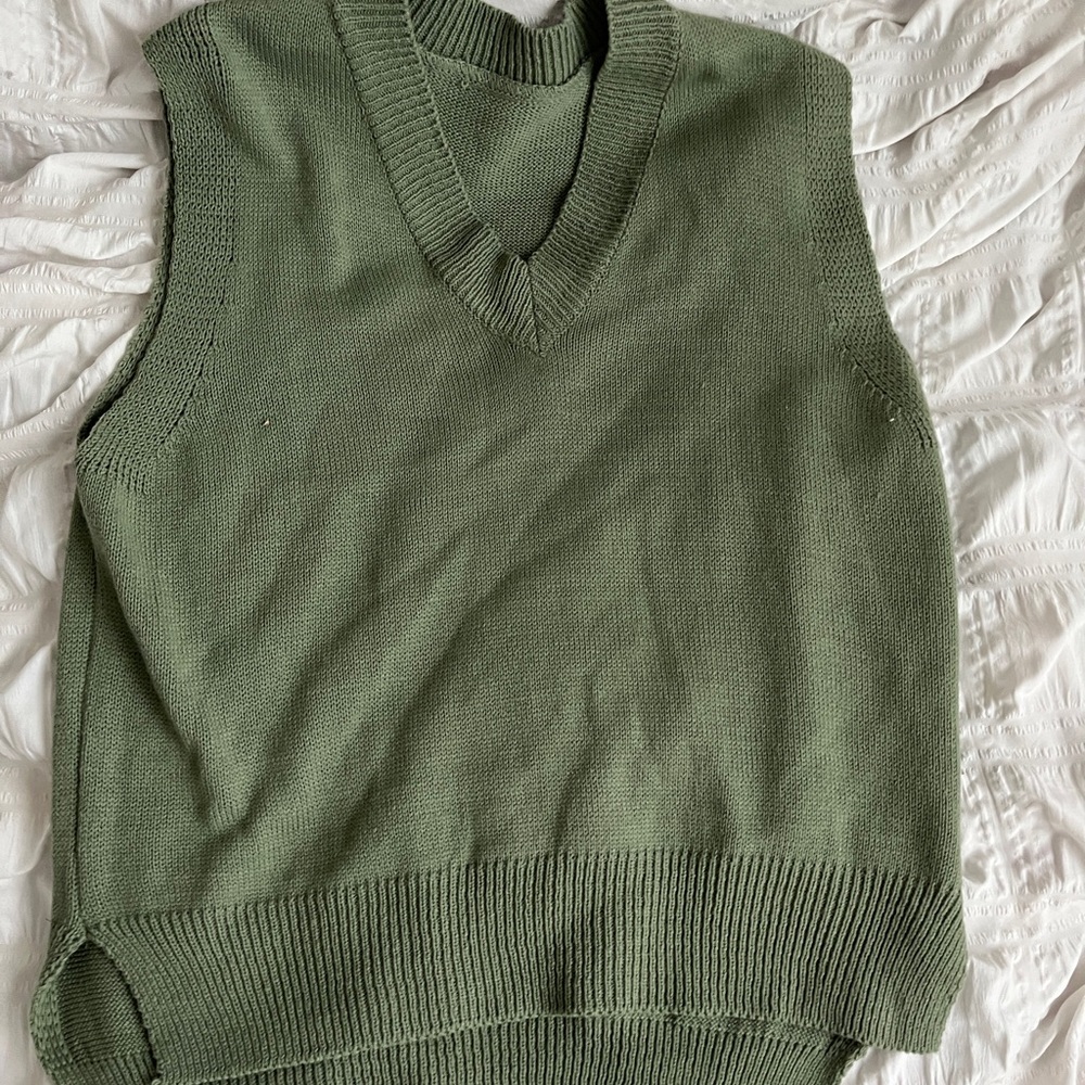 green yesstyle vest